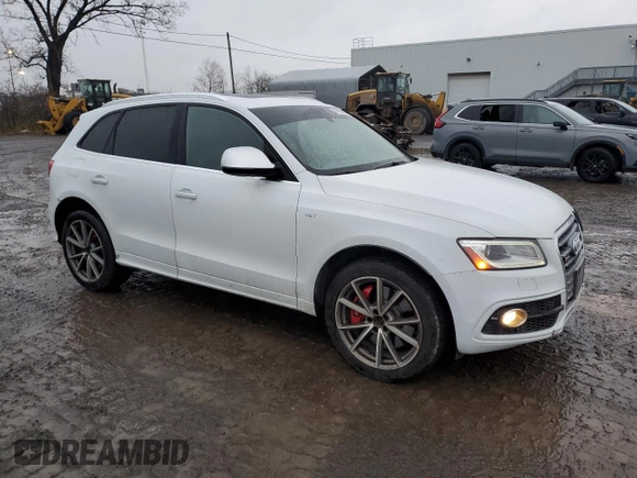2016 Audi SQ5 Premium Plus with VIN WA1CCAFP1GA041122, listed as a Copart auction lot 82203424 with 153,404 mi miles and Salvage Title. Bid and sale history available at carsss.com. Image 4.