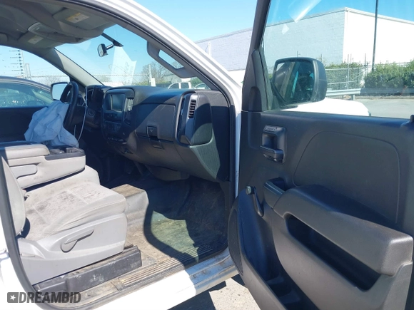 2018 Chevrolet Silverado 1500 Work Truck with VIN 1GCNCNEH2JZ148429, listed as a IAAI auction lot 41709655 with 121,637 mi miles. Bid and sale history available at carsss.com. Image 5.