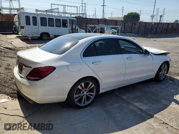 2016 Mercedes-Benz C 300 с VIN 55SWF4JB7GU167367, выставлен на аукционе Copart как лот 65421495 с пробегом 74 822 миль миль и Списание • Salvage title. История ставок и продаж доступна на DreamBid. Изображение 3.