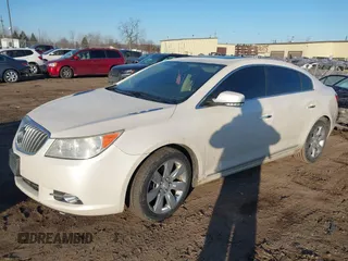 2013 Buick LaCrosse Leather with VIN 1G4GC5E3XDF158284, listed as a IAAI auction lot 41464830 with 193,583 mi miles. Bid and sale history available at carsss.com. Image 2.