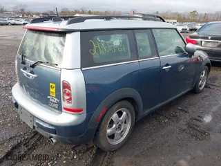 2011 MINI Cooper Clubman with VIN WMWZF3C51BTX81754, listed as a IAAI auction lot 41170747 with 1 mi miles. Bid and sale history available at carsss.com. Image 4.
