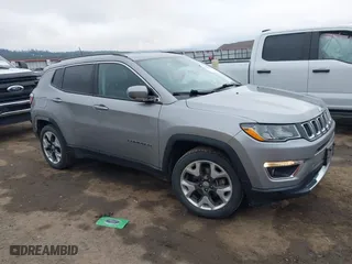 2019 Jeep Compass Limited with VIN 3C4NJCCB8KT782121, listed as a IAAI auction lot 41698308 with 158,352 mi miles. Bid and sale history available at carsss.com. Image 1.