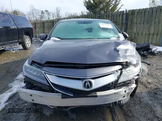 2017 Acura ILX with VIN 19UDE2F38HA015675, listed as a IAAI auction lot 41579329 with 93,539 mi miles. Bid and sale history available at carsss.com. Image 13.