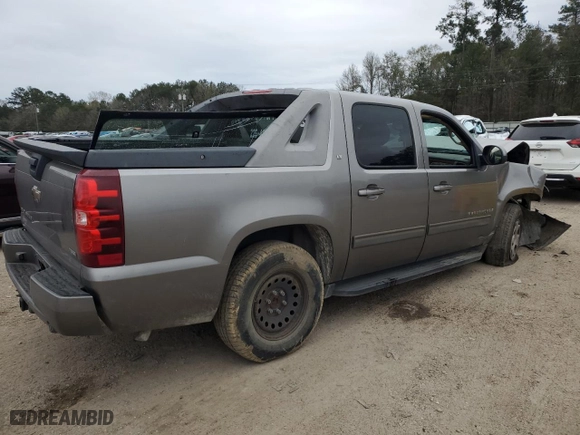 2009 Chevrolet Avalanche LT w/2LT with VIN 3GNFK22099G219939, listed as a Copart auction lot 87697015 with 176,558 mi miles and Salvage Title. Bid and sale history available at carsss.com. Image 3.