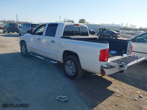 2005 Dodge Dakota Laramie with VIN 1D7HE58N95S138915, listed as a IAAI auction lot 41789883 with 342,402 mi miles. Bid and sale history available at carsss.com. Image 3.