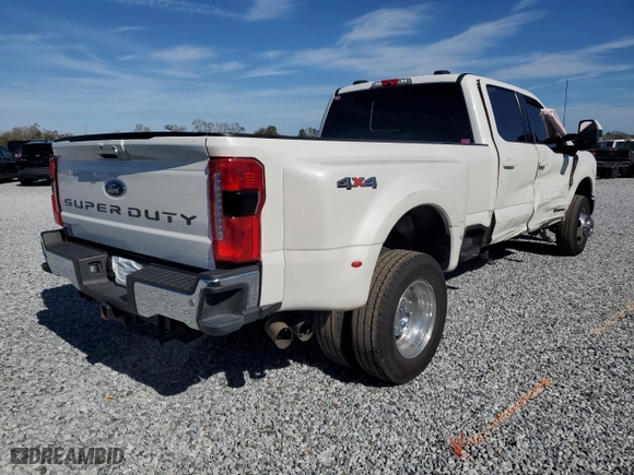 2023 Ford Super Duty F-350 DRW XL with VIN 1FT8W3DT3PEC20575, listed as a Copart auction lot 42000125 with 40,605 mi miles and Salvage Title. Bid and sale history available at carsss.com. Image 3.