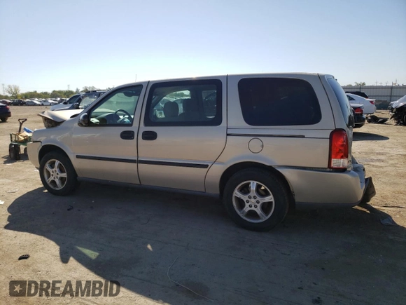 2007 Chevrolet Uplander LS Fleet with VIN 1GNDV23197D210884, listed as a Copart auction lot 74208574 with 191,536 mi miles and Salvage Title. Bid and sale history available at carsss.com. Image 2.