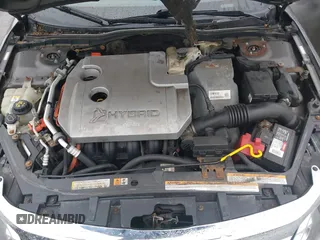 2010 Ford Fusion Hybrid with VIN 3FADP0L37AR242651, listed as a IAAI auction lot 42457758 with 196,894 mi miles and . Bid and sale history available at DreamBid. Image 10.