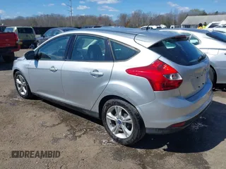 2013 Ford Focus SE with VIN 1FADP3K29DL162071, listed as a IAAI auction lot 41883318 with 170,911 mi miles. Bid and sale history available at carsss.com. Image 3.