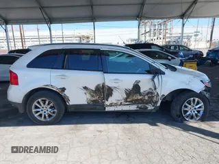 2013 Ford Edge SEL with VIN 2FMDK3JC8DBE38111, listed as a IAAI auction lot 41878339 with 109,240 mi miles. Bid and sale history available at carsss.com. Image 14.