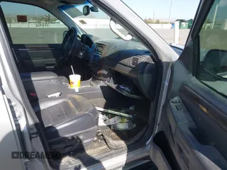 2005 Ford Explorer Limited z VIN 1FMZU75W35UB07749, wystawiony jako IAAI lot #41995233 z przebiegiem Nie podano mil oraz . Historia ofert i sprzedaży dostępna na DreamBid. Obrazek 5.