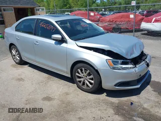 2012 Volkswagen Jetta SE с VIN 3VWDP7AJ8CM465069, выставлен на аукционе IAAI как лот 42202597 с пробегом 106 963 миль миль и . История ставок и продаж доступна на DreamBid. Изображение 1.