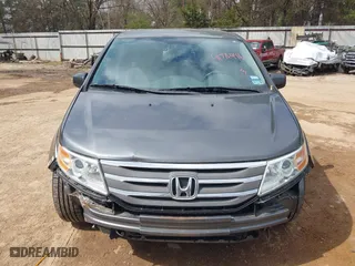 2013 Honda Odyssey LX with VIN 5FNRL5H23DB050884, listed as a IAAI auction lot 41776446 with 176,620 mi miles. Bid and sale history available at carsss.com. Image 6.