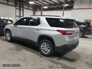 2020 Chevrolet Traverse LT Cloth with VIN 1GNEVGKWXLJ251423, listed as a IAAI auction lot 41650180 with 28,815 mi miles. Bid and sale history available at carsss.com. Image 3.