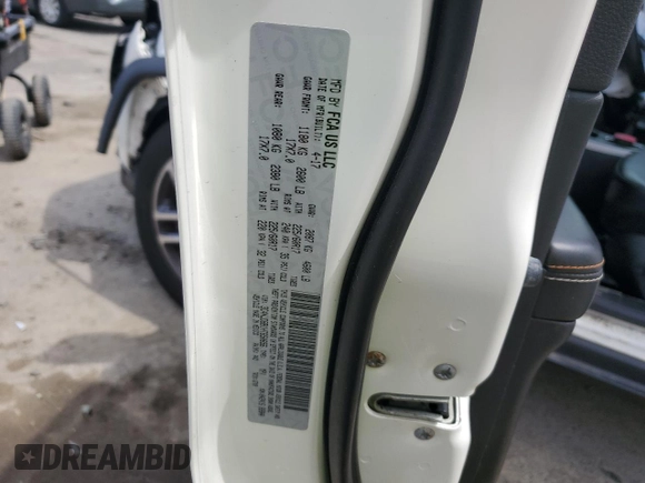 2017 Jeep Compass Latitude с VIN 3C4NJDBB1HT650656, выставлен на аукционе Copart как лот 57285335 с пробегом 60 254 миль миль и Списание • Salvage title. История ставок и продаж доступна на DreamBid. Изображение 13.