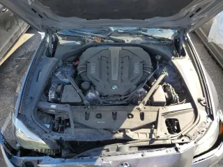 2014 BMW 5 Series 550i z VIN WBAKN9C58ED681754, wystawiony jako Copart lot #47830765 z przebiegiem 73 763 mil mil oraz Szkoda całkowita • Salvage title. Historia ofert i sprzedaży dostępna na DreamBid. Obrazek 11.