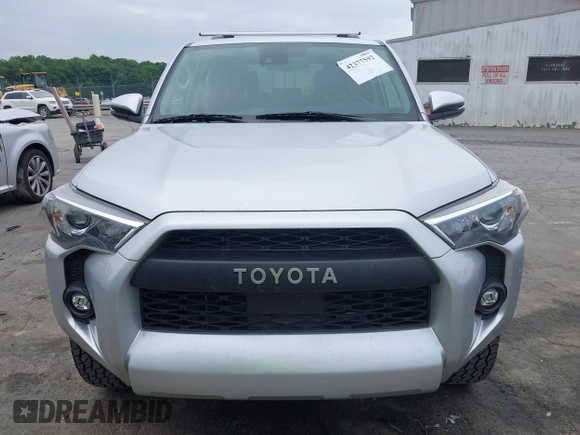 2021 Toyota 4Runner SR5 Premium with VIN JTENU5JR9M5930584, listed as a IAAI auction lot 42377592 with 58,340 mi miles and . Bid and sale history available at DreamBid. Image 11.