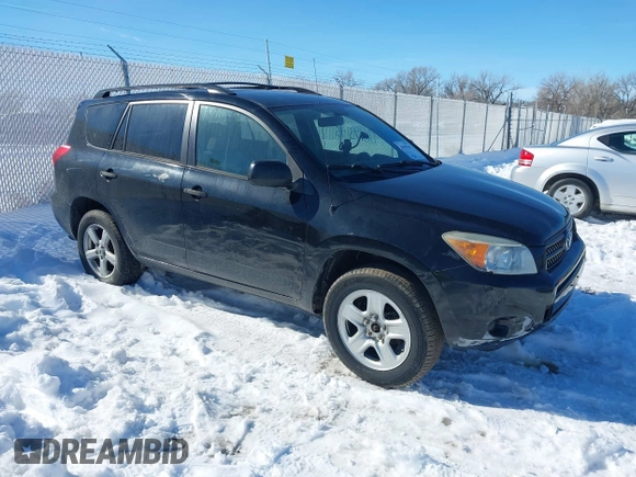 2006 Toyota RAV4 with VIN JTMZD33V065016103, listed as a IAAI auction lot 41619545 with 198,590 mi miles. Bid and sale history available at carsss.com. Image 1.