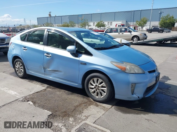 2013 Toyota Prius with VIN JTDKN3DP8D3043007, listed as a IAAI auction lot 41969696 with 659,037 mi miles and . Bid and sale history available at DreamBid. Image 1.
