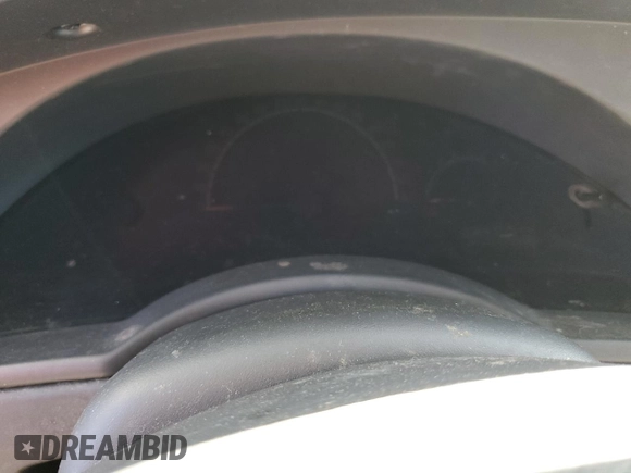 2005 Chrysler Pacifica z VIN 2C4GF484X5R413830, wystawiony jako Copart lot #63380283 z przebiegiem Nie podano mil oraz Nie do naprawy • Non repairable. Historia ofert i sprzedaży dostępna na DreamBid. Obrazek 9.