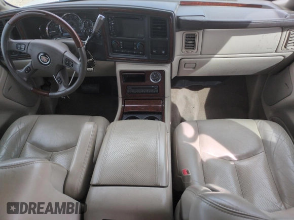 2005 Cadillac Escalade with VIN 1GYEK63N75R191326, listed as a Copart auction lot 52216355 with 177,330 mi miles and Salvage title. Bid and sale history available at DreamBid. Image 8.