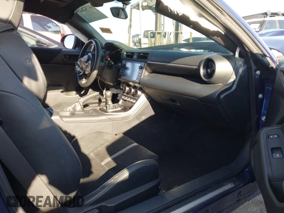 2022 Toyota 86 Premium с VIN JF1ZNBF18N8750653, выставлен на аукционе IAAI как лот 41826251 с пробегом Не указан миль и . История ставок и продаж доступна на DreamBid. Изображение 5.