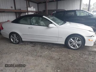 2007 Mercedes-Benz CLK 350 with VIN WDBTK56F07T082559, listed as a IAAI auction lot 42012047 with 76,513 mi miles and . Bid and sale history available at carsss.com. Image 13.