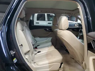 2017 Audi Q7 Premium Plus with VIN WA1LAAF78HD029250, listed as a Copart auction lot 52491135 with 141,889 mi miles and Clean title. Bid and sale history available at DreamBid. Image 11.