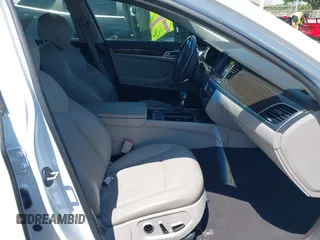 2019 Genesis G80 3.8L z VIN KMTFN4JE1KU313424, wystawiony jako IAAI lot #41985022 z przebiegiem Nie podano mil oraz . Historia ofert i sprzedaży dostępna na DreamBid. Obrazek 5.