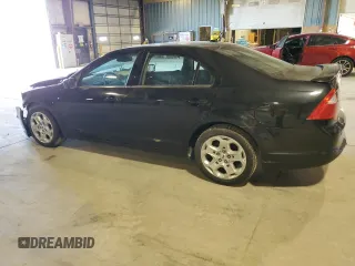 2010 Ford Fusion SE with VIN 3FAHP0HAXAR220684, listed as a Copart auction lot 49476545 with 92,587 mi miles and Salvage Title. Bid and sale history available at DreamBid. Image 2.