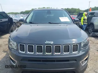 2018 Jeep Compass Limited with VIN 3C4NJDCB4JT365762, listed as a IAAI auction lot 42694434 with 59,685 mi miles and . Bid and sale history available at DreamBid. Image 12.