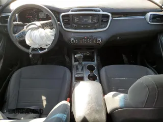 2017 Kia Sorento LX with VIN 5XYPGDA57HG198917, listed as a Copart auction lot 48496325 with 115,667 mi miles and Salvage Title. Bid and sale history available at DreamBid. Image 8.