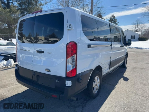 2020 Ford Transit Passenger XL с VIN 1FBAX2Y80LKA32577, выставлен на аукционе Copart как лот 46813365 с пробегом 181 114 миль миль и Чистый • Clean title. История ставок и продаж доступна на DreamBid. Изображение 4.