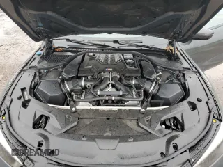 2020 BMW M8 z VIN WBSAE0C07LCD25423, wystawiony jako Copart lot #58272065 z przebiegiem 102 346 mil mil oraz Czysty tytuł • Clean title. Historia ofert i sprzedaży dostępna na DreamBid. Obrazek 11.