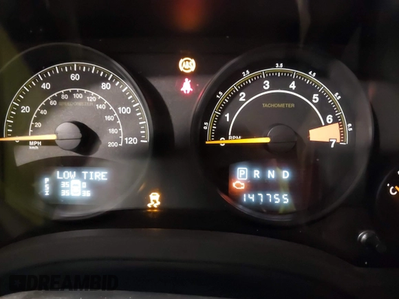 2014 Jeep Patriot Latitude with VIN 1C4NJPFB8ED717749, listed as a IAAI auction lot 41962155 with 147,755 mi miles and . Bid and sale history available at carsss.com. Image 7.