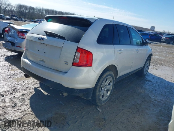 2013 Ford Edge SEL with VIN 2FMDK4JC9DBC64071, listed as a IAAI auction lot 41864334 with 104,942 mi miles. Bid and sale history available at carsss.com. Image 4.
