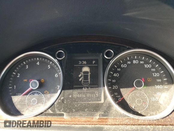 2012 Volkswagen CC Lux Limited with VIN WVWHN7AN5CE537803, listed as a Copart auction lot 82511734 with 124,416 mi miles and Salvage Title. Bid and sale history available at carsss.com. Image 9.