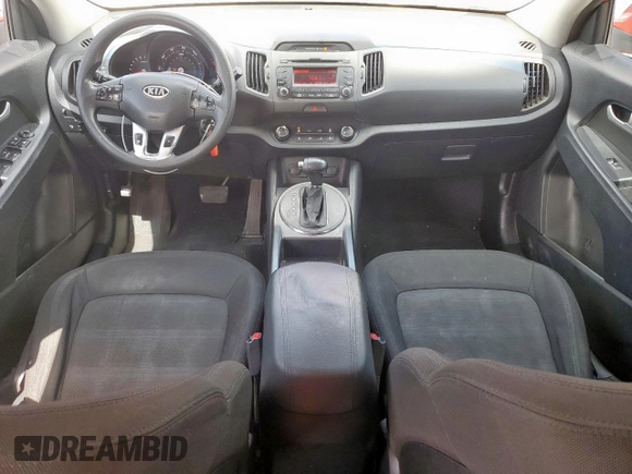 2011 Kia Sportage LX z VIN KNDPB3A28B7052948, wystawiony jako Copart lot #61052775 z przebiegiem 162 633 mil mil oraz Czysty tytuł • Clean title. Historia ofert i sprzedaży dostępna na DreamBid. Obrazek 8.