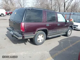 1996 Chevrolet Tahoe with VIN 1GNEK13R3TJ397046, listed as a IAAI auction lot 41702588 with 1 mi miles. Bid and sale history available at carsss.com. Image 4.
