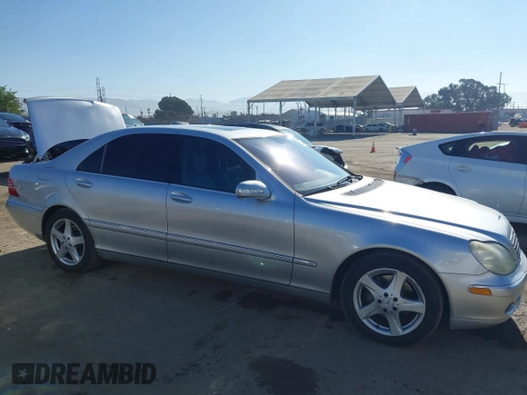 2004 Mercedes-Benz S 430 with VIN WDBNG70J24A417976, listed as a IAAI auction lot 42640982 with 123,021 mi miles and . Bid and sale history available at DreamBid. Image 13.
