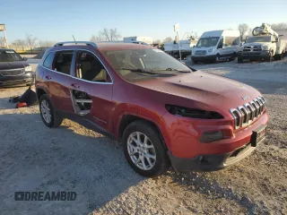 2017 Jeep Cherokee Latitude with VIN 1C4PJLCB4HW518311, listed as a Copart auction lot 41523405 with 62,344 mi miles and Salvage Title. Bid and sale history available at carsss.com. Image 4.