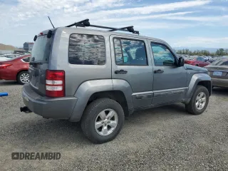 2012 Jeep Liberty Sport Latitude z VIN 1C4PJMAKXCW161928, wystawiony jako Copart lot #49835595 z przebiegiem 149 056 mil mil oraz Czysty tytuł • Clean title. Historia ofert i sprzedaży dostępna na DreamBid. Obrazek 3.