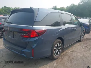 2025 Honda Odyssey EX-L z VIN 5FNRL6H68SB018745, wystawiony jako IAAI lot #42416672 z przebiegiem 6 019 mil mil oraz . Historia ofert i sprzedaży dostępna na DreamBid. Obrazek 4.