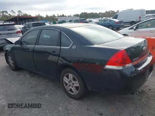 2006 Chevrolet Impala Police Pkg Police Pkg 9C1 with VIN 2G1WS551569412876, listed as a IAAI auction lot 40980946 with 288,370 mi miles. Bid and sale history available at carsss.com. Image 3.
