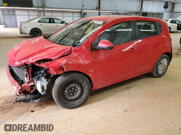 2020 Chevrolet Sonic LT z VIN 1G1JG6SB6L4123809, wystawiony jako Copart lot #42010805 z przebiegiem 40 249 mil mil oraz Szkody całkowita. Historia ofert i sprzedaży dostępna na DreamBid. Obrazek 1.