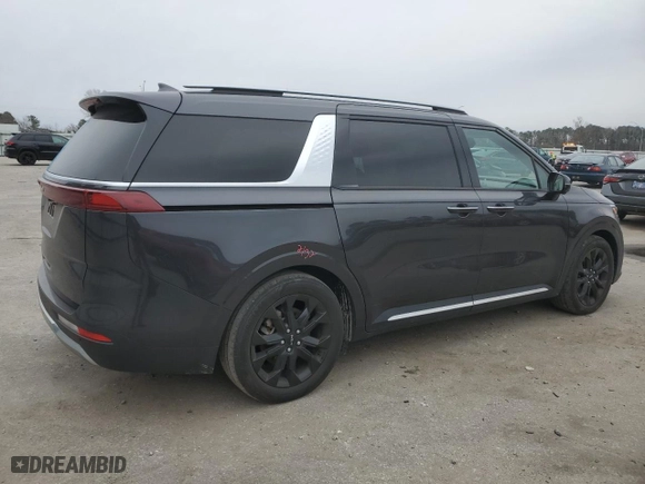 2022 Kia Carnival SX with VIN KNDNE5H34N6188335, listed as a Copart auction lot 88287625 with 33,342 mi miles and Salvage Title. Bid and sale history available at carsss.com. Image 3.