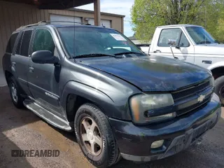 2004 Chevrolet TrailBlazer LT with VIN 1GNDT13S742129740, listed as a IAAI auction lot 41855217 with 205,496 mi miles. Bid and sale history available at carsss.com. Image 1.