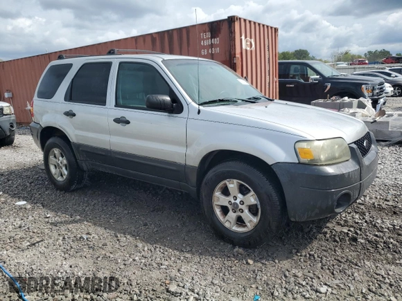 2005 Ford Escape XLS Value with VIN 1FMYU02Z85DA14324, listed as a Copart auction lot 73111164 with 212,118 mi miles and Salvage Title. Bid and sale history available at DreamBid. Image 4.