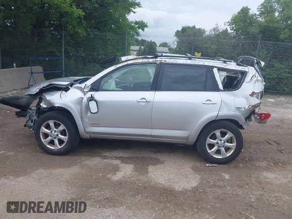 2010 Toyota RAV4 Limited с VIN JTMDF4DV9A5024329, выставлен на аукционе IAAI как лот 42685090 с пробегом Не указан миль и . История ставок и продаж доступна на DreamBid. Изображение 14.