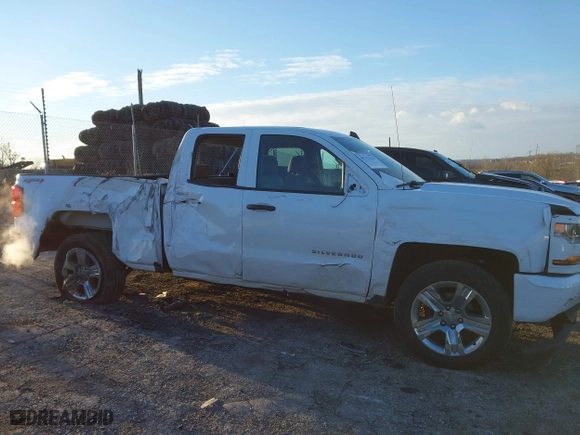 2016 Chevrolet Silverado 1500 Custom with VIN 1GCVKPEC4GZ325851, listed as a IAAI auction lot 41321525 with 70,013 mi miles. Bid and sale history available at carsss.com. Image 12.